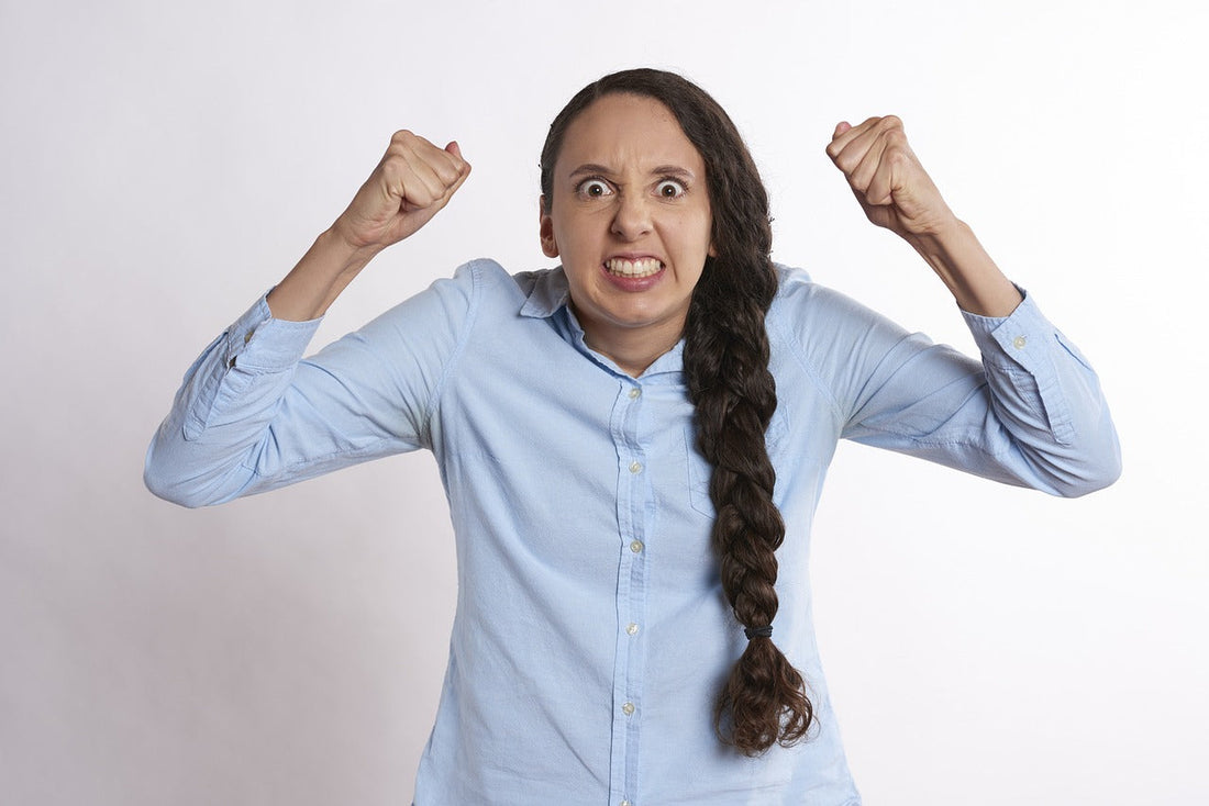 How Stress Affects Skin: Causes, Signs, and 5 Natural Ways to Fix It Fast